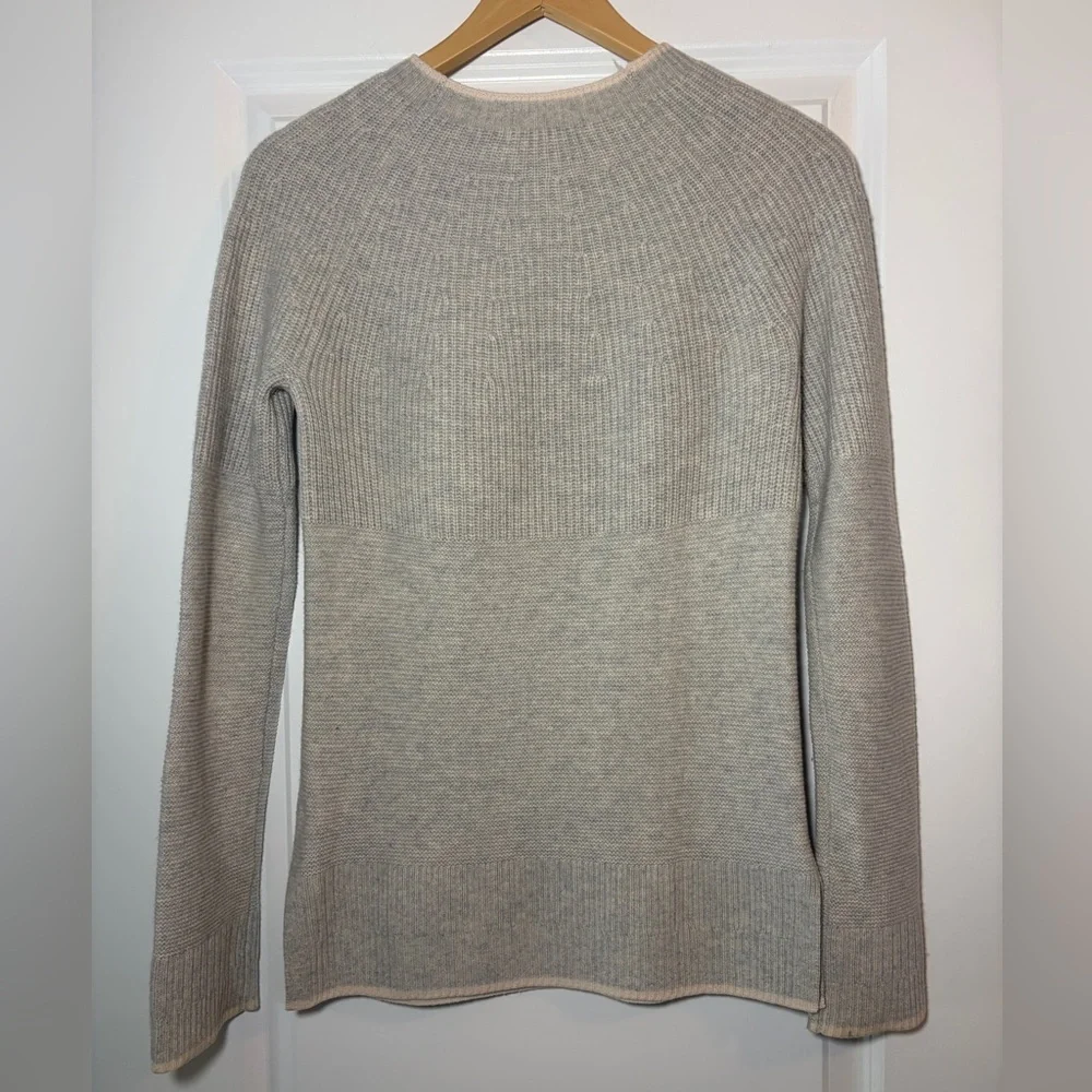 Boden | 100% Cashmere Light Gray Crewneck Sweater *Like New* - Picture 2 of 6